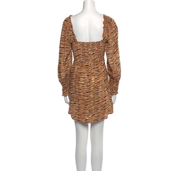 Faithfull The Brand Animal Print Dress Smocked Back And Sleeves Side Zip Size 8 - Picture 2 of 6